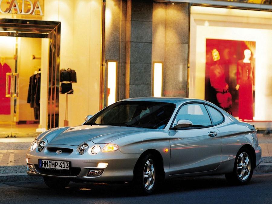  Hyundai Coupe 1999 года  (фото 4 из 8)